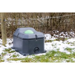 Napáječka míčová nezámrzná jednomístná Kerbl UNO, 40l, plast, pro skot a koně